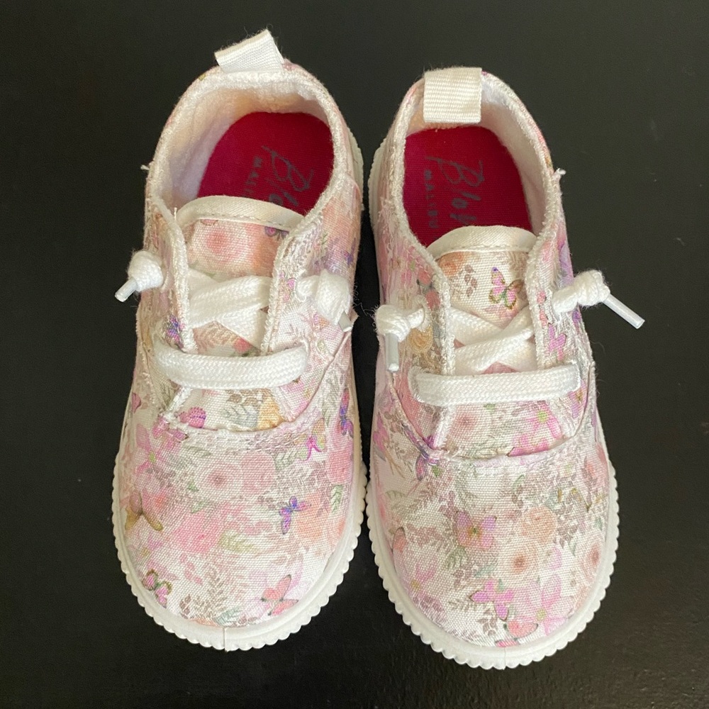 Blowfish child shoes